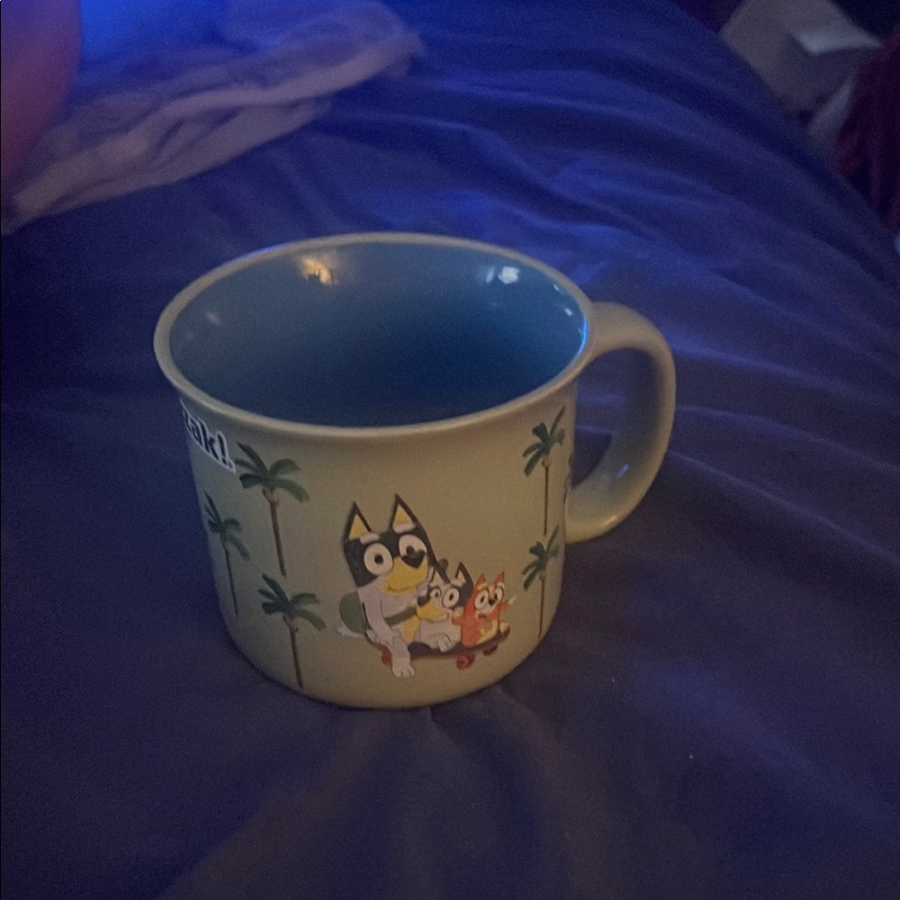 Bluey 16 oz coffee mug